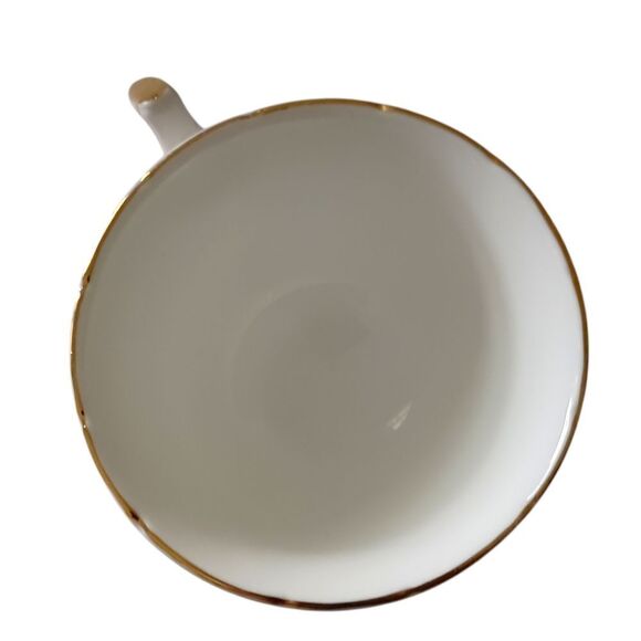 Aynsley Wild Tudor Bouquet Tea Cup Saucer Vtg England Bone China Floral Cottage. - Picture 8 of 16